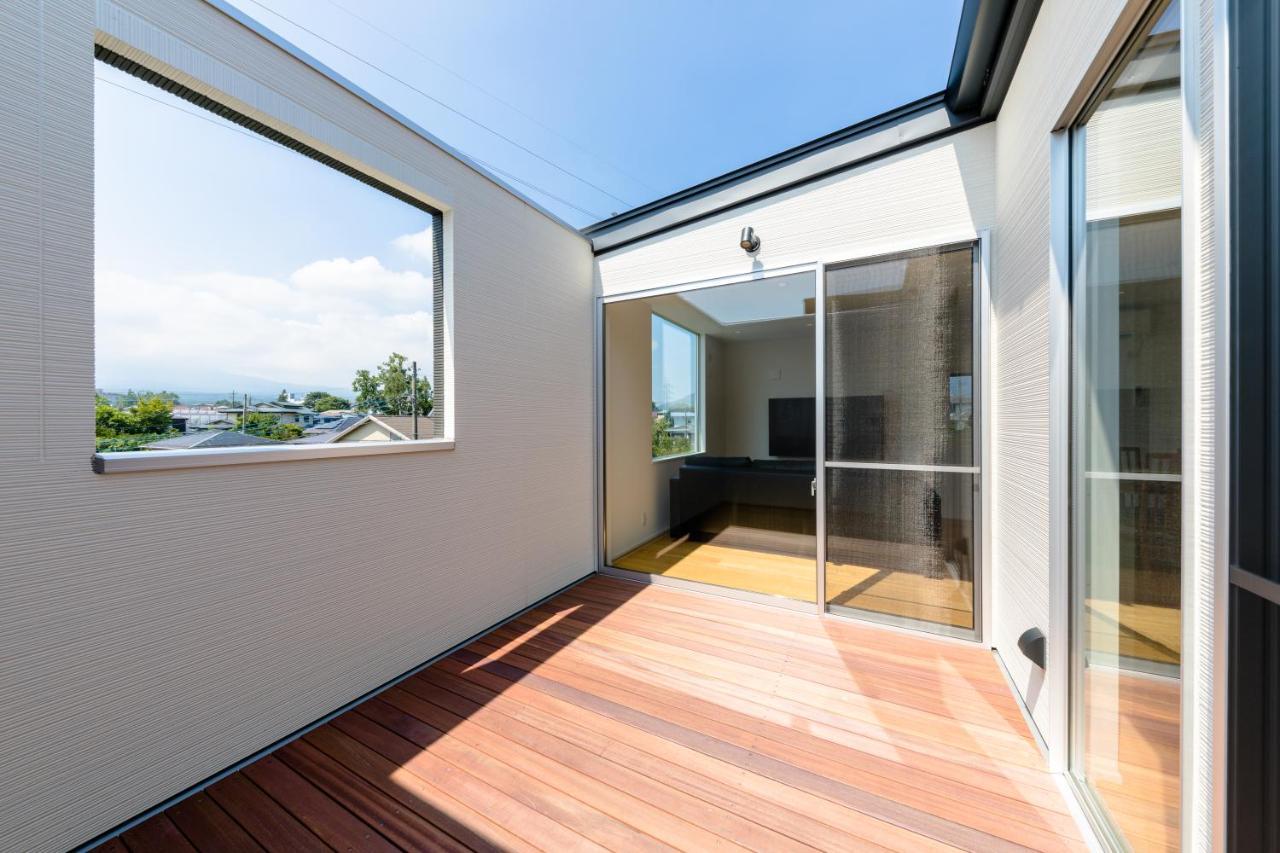 Frame View Mt.Fuji -West- Villa Fujikawaguchiko Exteriör bild