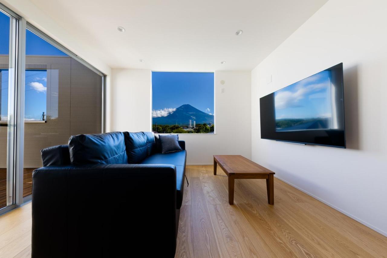 Frame View Mt.Fuji -West- Villa Fujikawaguchiko Exteriör bild